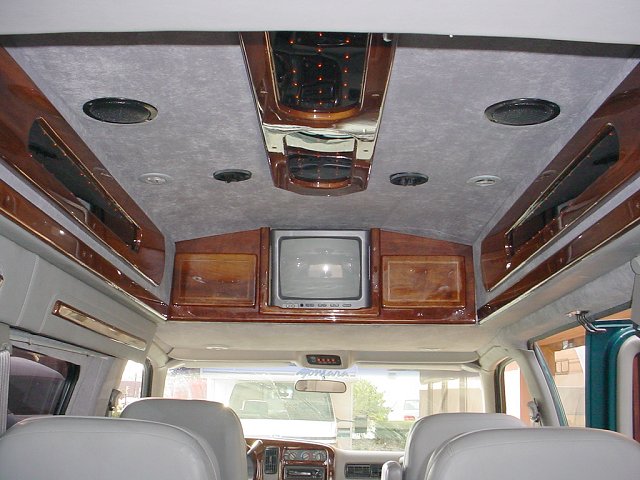 Chevrolet Express Explorer Limited Se
