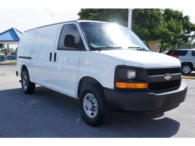 Chevrolet Express G2500