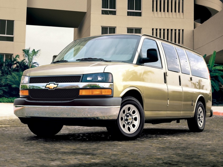 Chevrolet Express Minibus