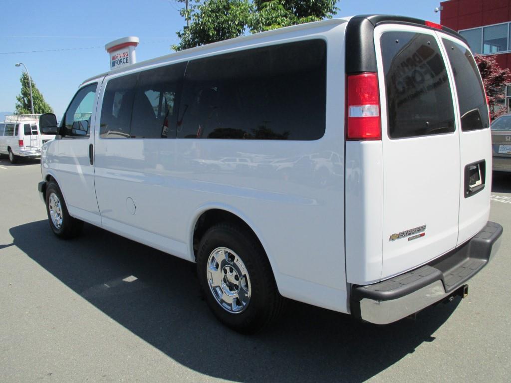 Chevrolet Express Passenger