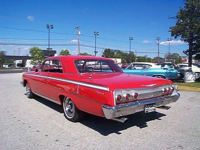 Chevrolet Impala Red