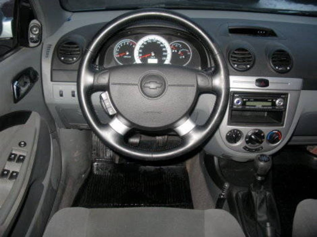 Chevrolet Lacetti 2004