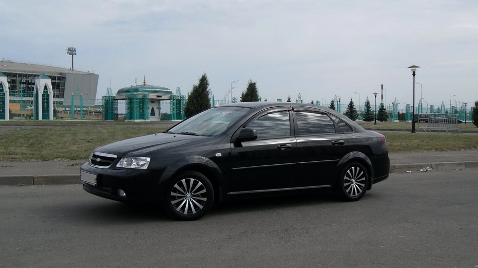 Chevrolet Lacetti Black