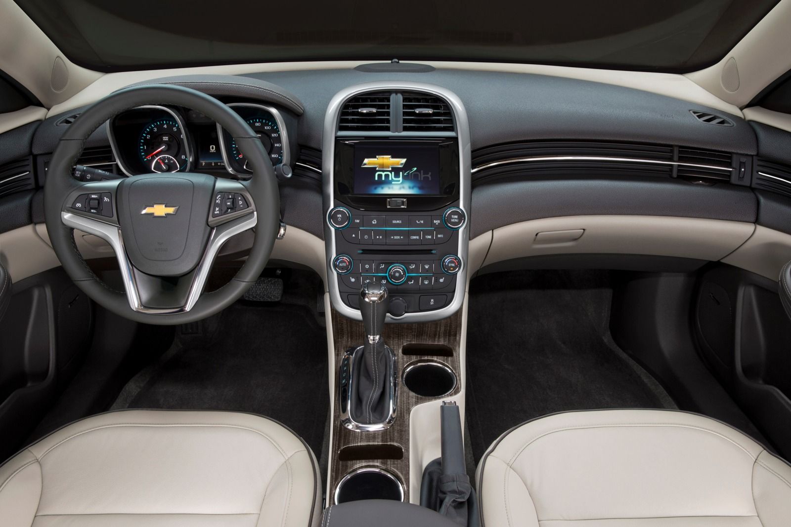 Chevrolet Malibu Ls 2015