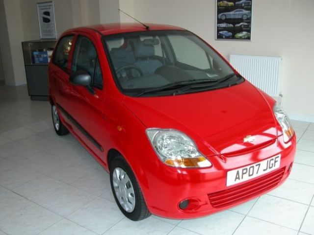 Chevrolet Matiz Red