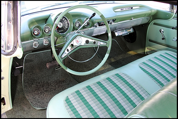 Chevrolet 1700
