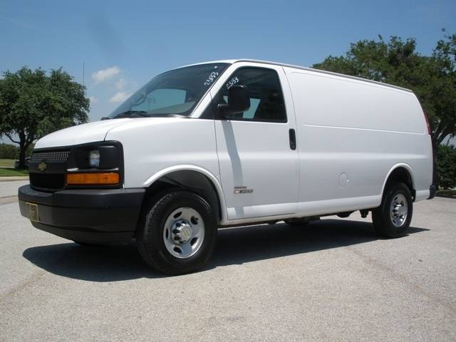 Chevrolet 3500 Van