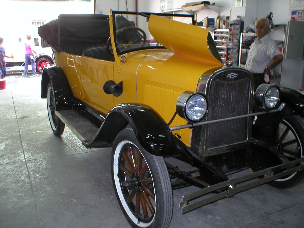 Chevrolet 4