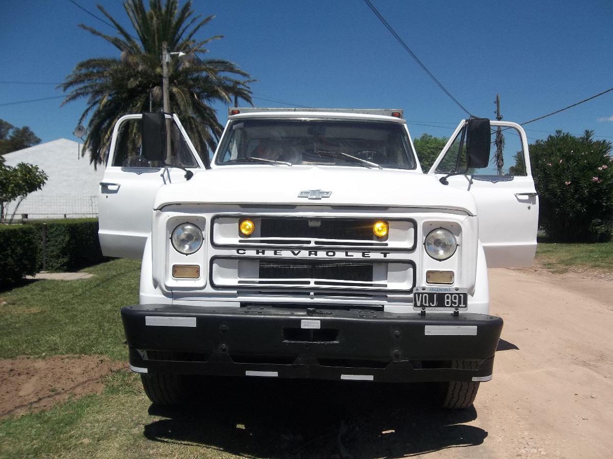 Chevrolet 714