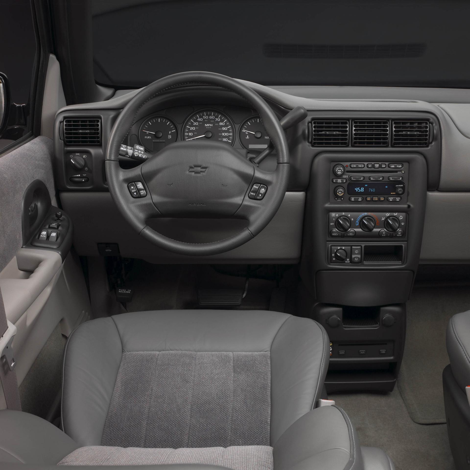 Chevrolet Adventure