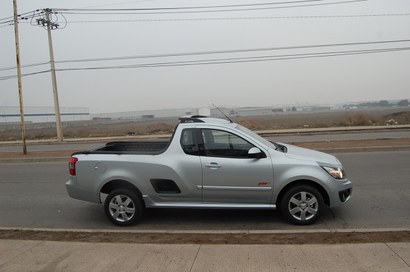 Chevrolet Montana Sport 2012