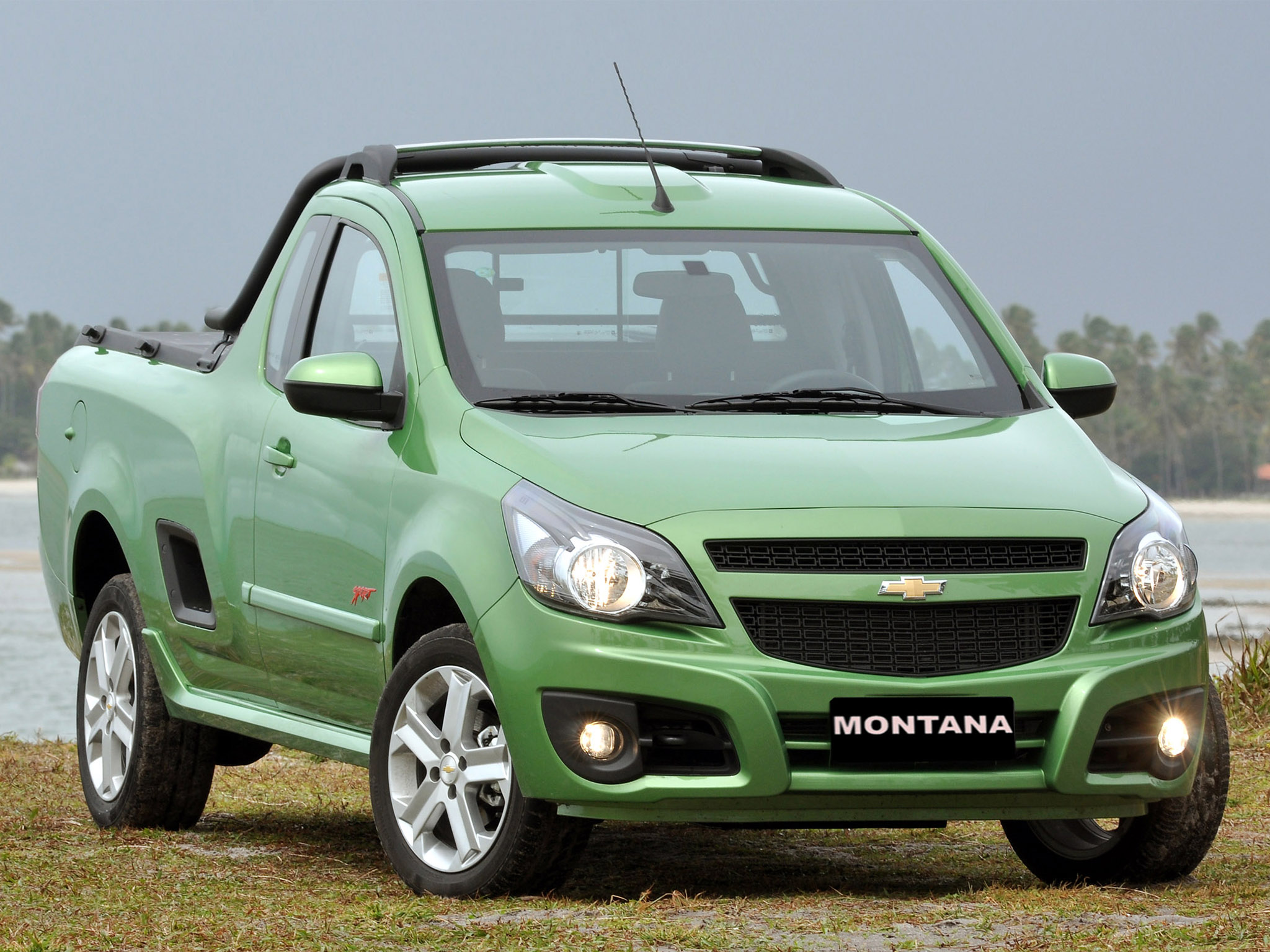 Chevrolet Montana Sport