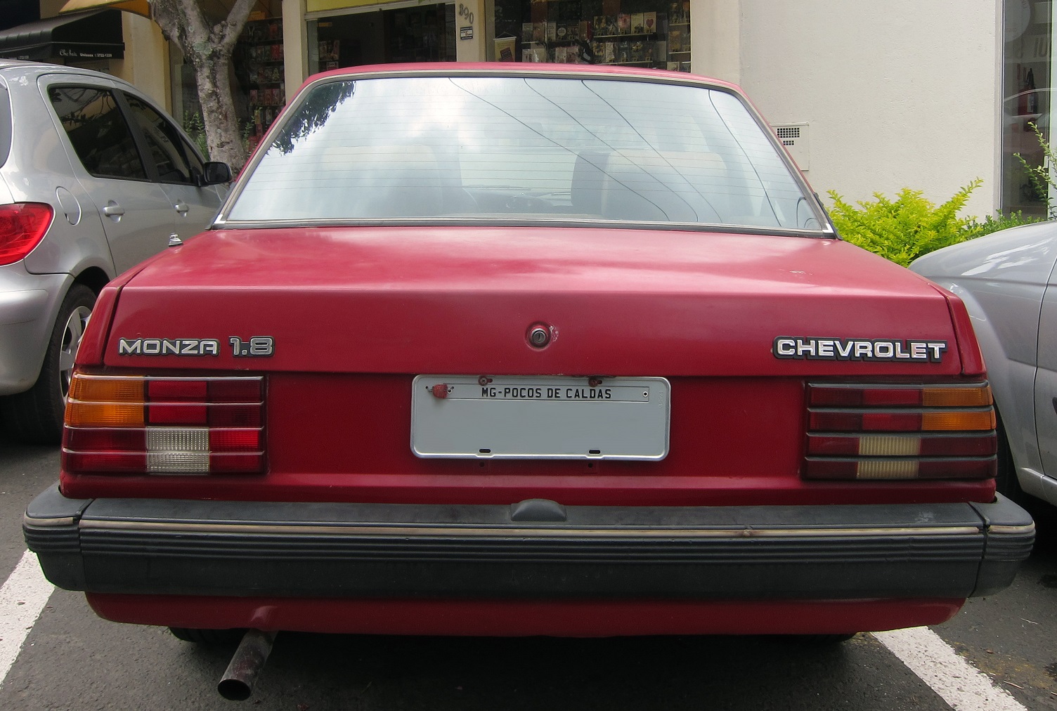 Chevrolet Monza 1.8
