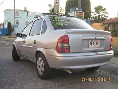 Chevrolet Monza 2001