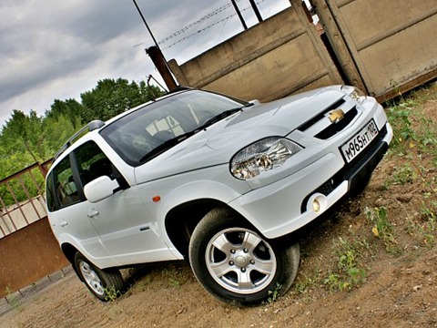 Chevrolet Niva 1.7