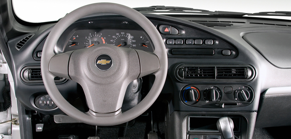 Chevrolet Niva 1.7