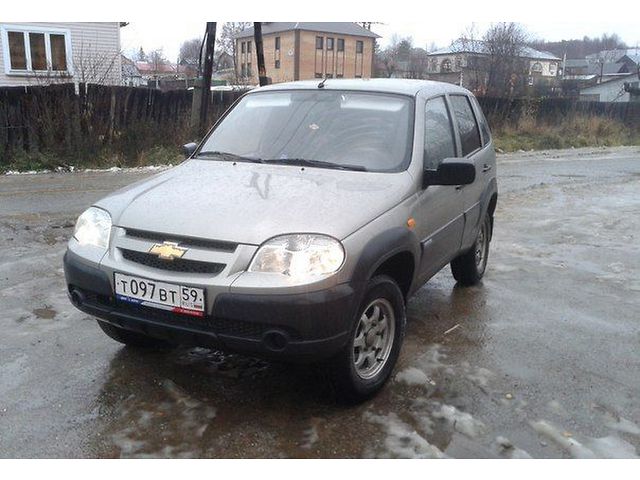 Chevrolet Niva 2010