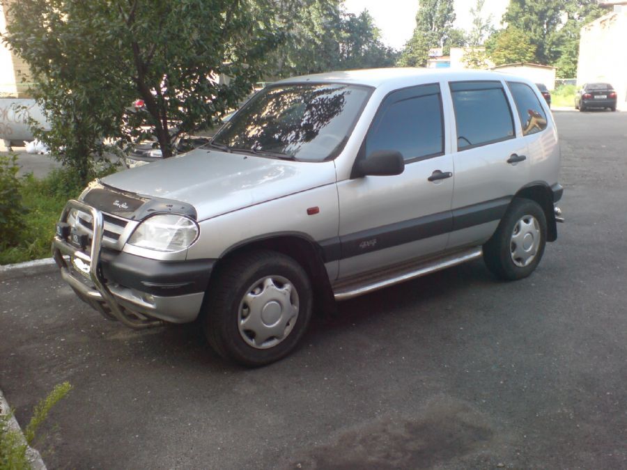 Chevrolet Niva Gls