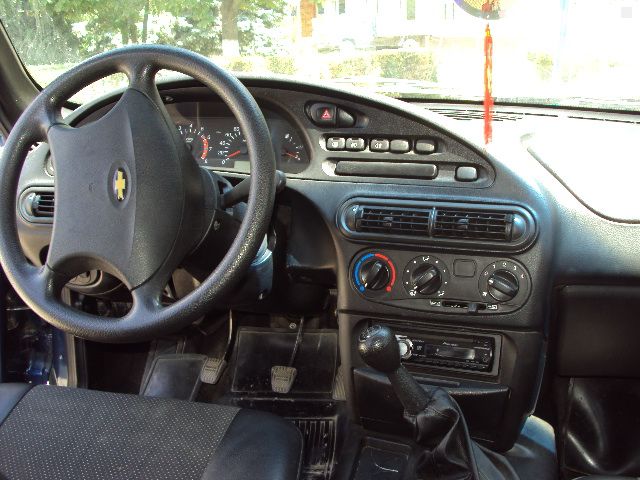 Chevrolet Niva Gls