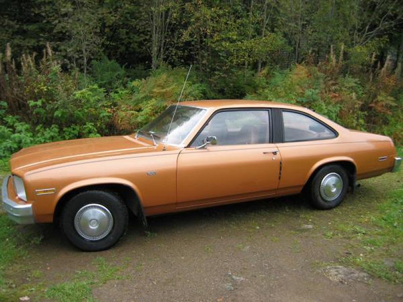 Chevrolet Nova 1975