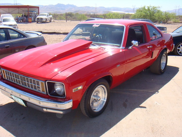 Chevrolet Nova 1976