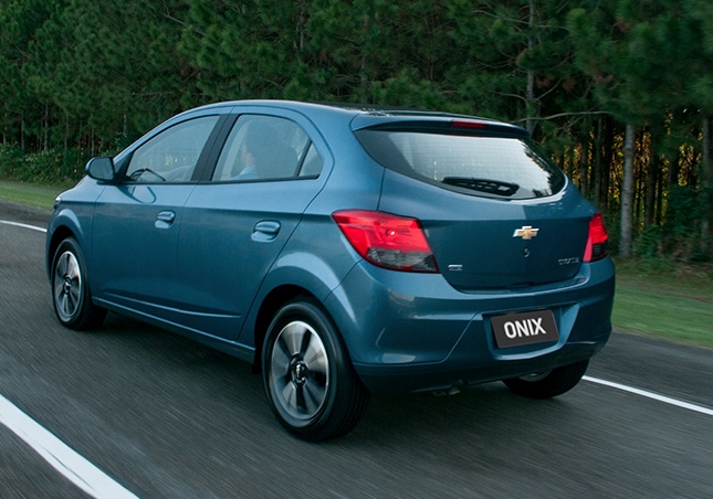Chevrolet Onix 2014