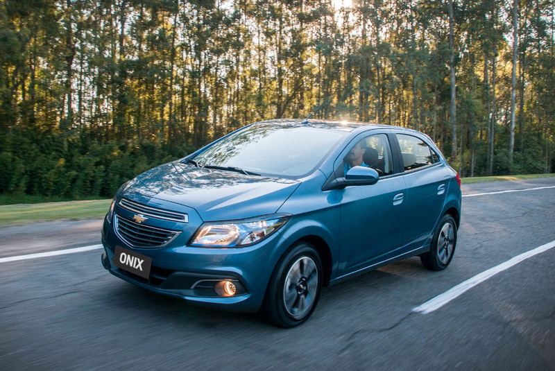 Chevrolet Onix 2014