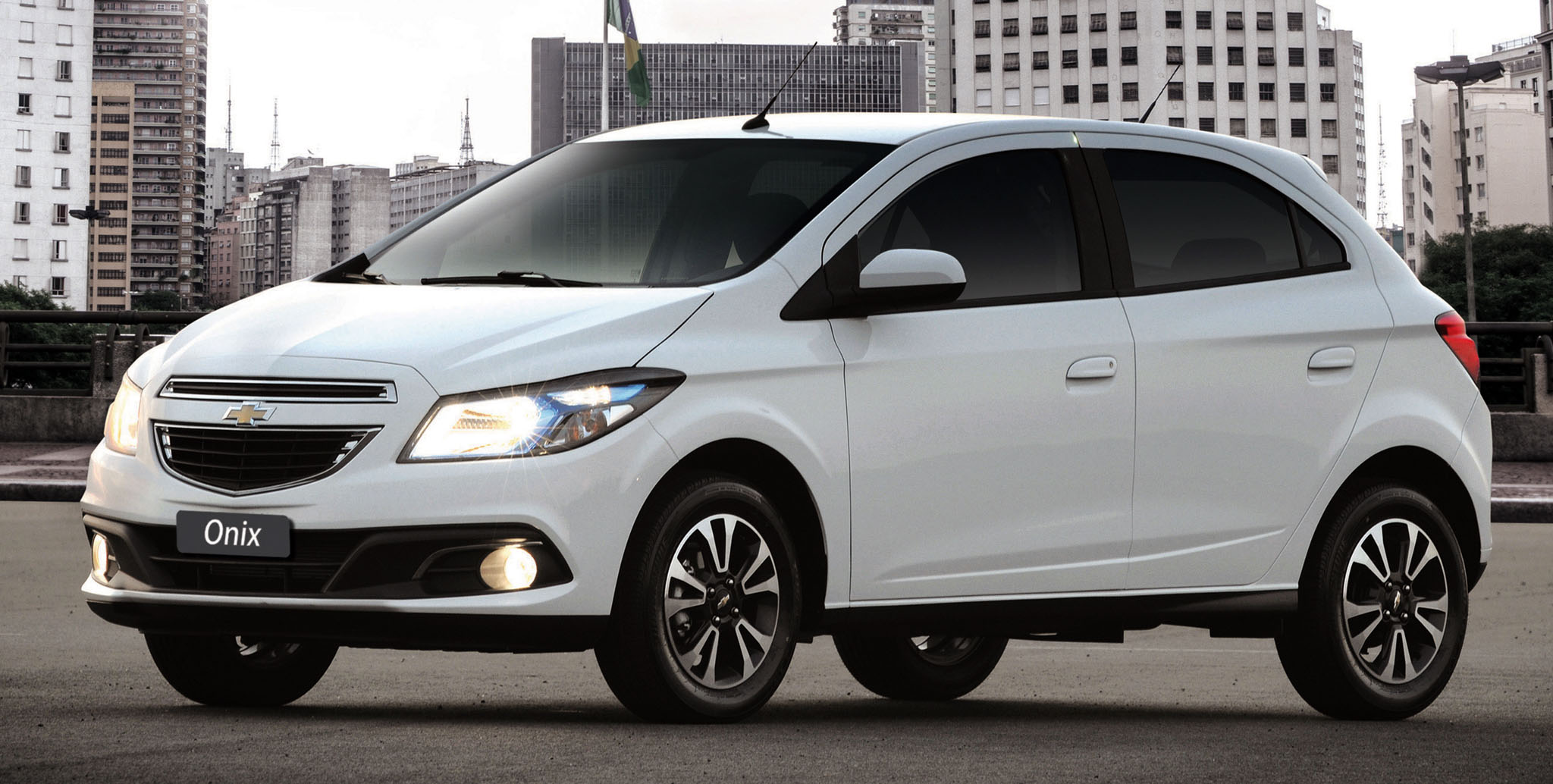 Chevrolet Onix 2015
