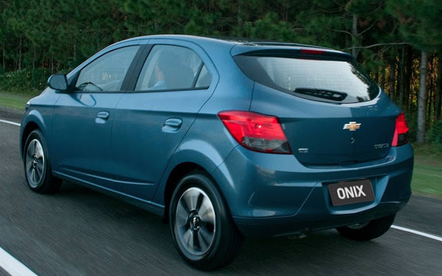 Chevrolet Onix Automatico 2015
