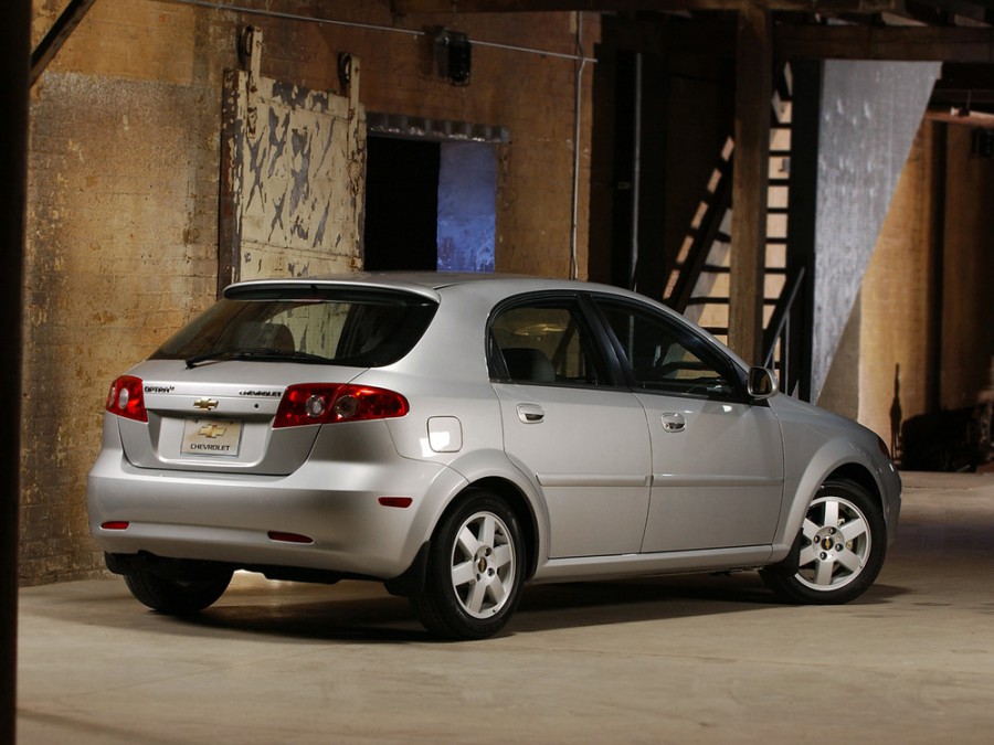 Chevrolet Optra 5