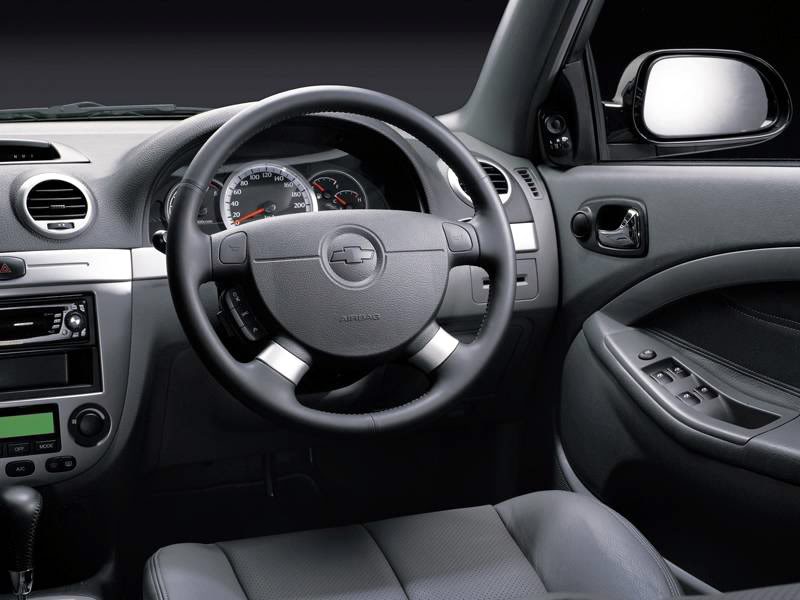 Chevrolet Optra 5