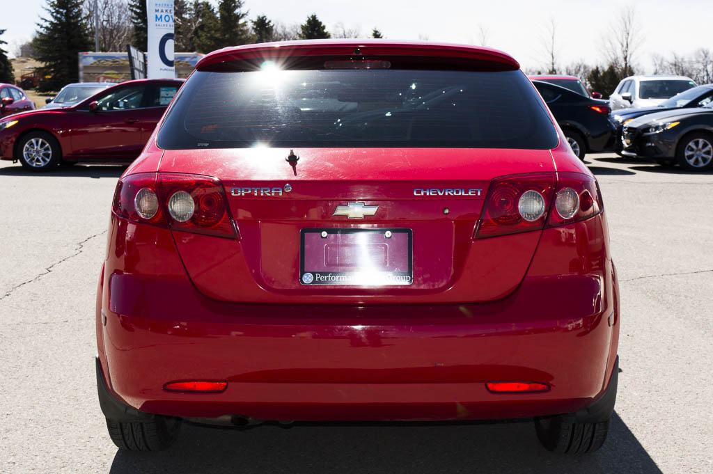 Chevrolet Optra Hatchback 2005