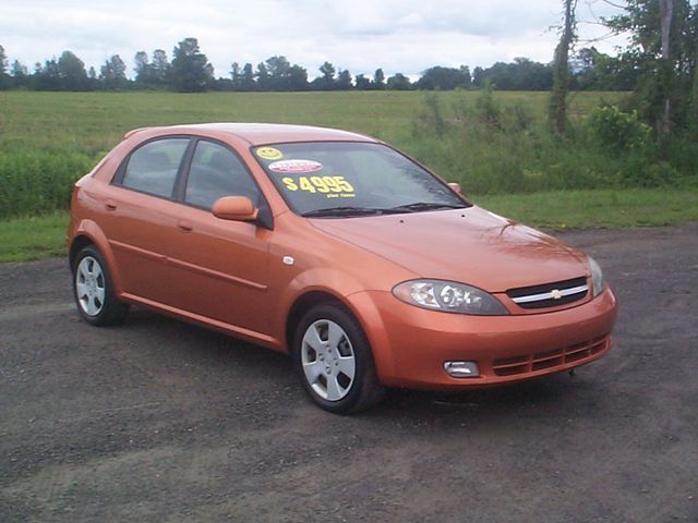 Chevrolet Optra Hatchback 2006