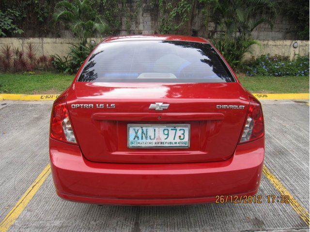 Chevrolet Optra Red