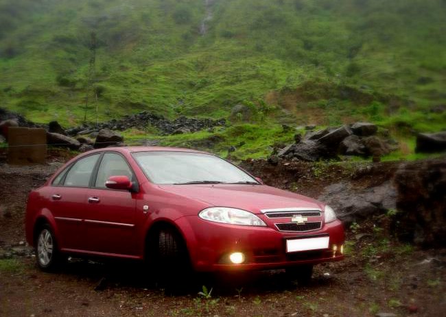 Chevrolet Optra Red