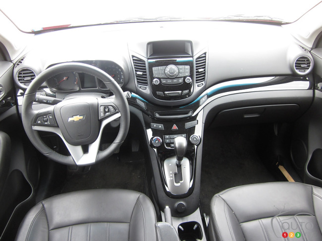 Chevrolet Orlando White