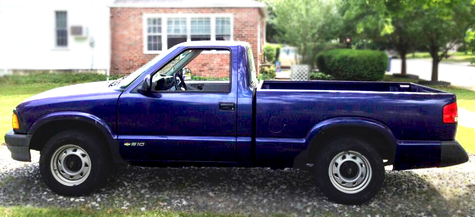 Chevrolet S10 Pickup Truck