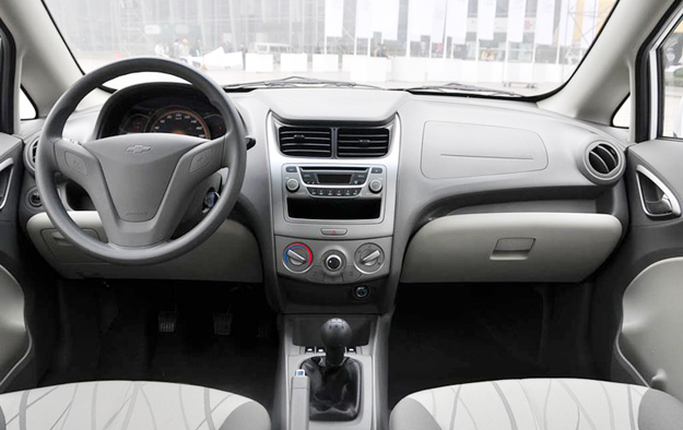 Chevrolet Sail 2015