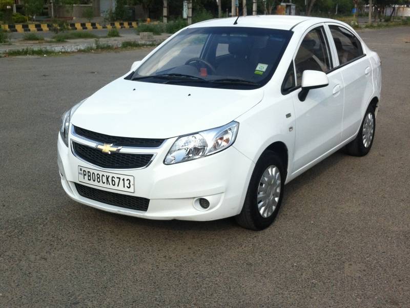 Chevrolet Sail White