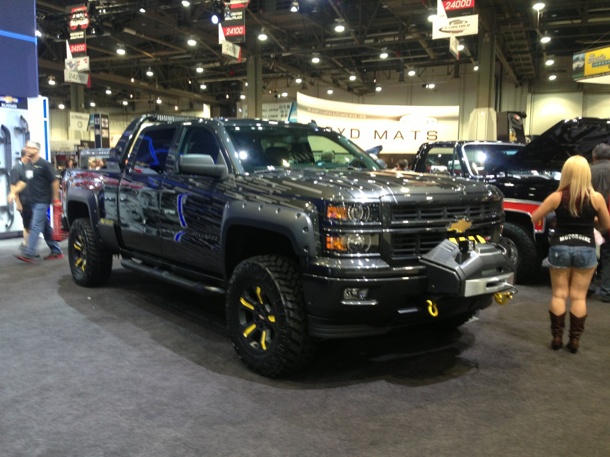 Chevrolet Silverado Black Ops