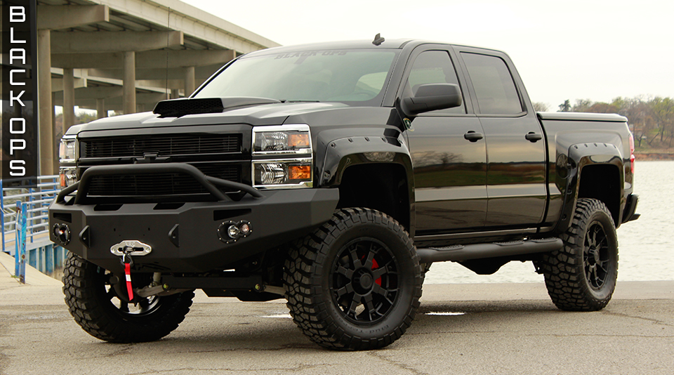 Chevrolet Silverado Black Ops