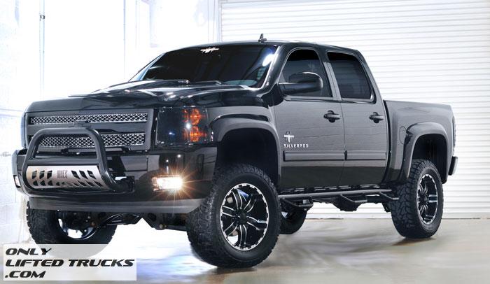 Chevrolet Silverado Black Widow