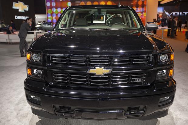 Chevrolet Silverado Custom Sport Package
