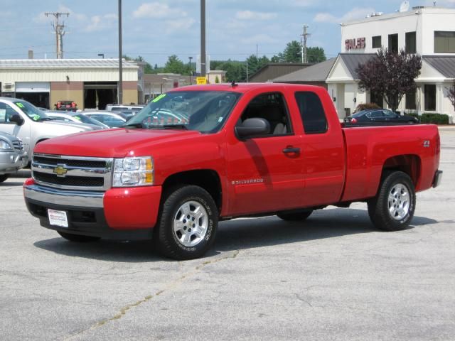 Chevrolet Silverado Extended Cab