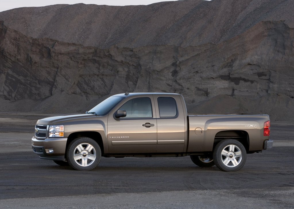 Chevrolet Silverado Extended Cab