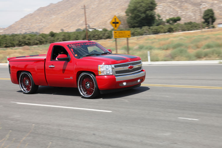 Chevrolet Silverado Max