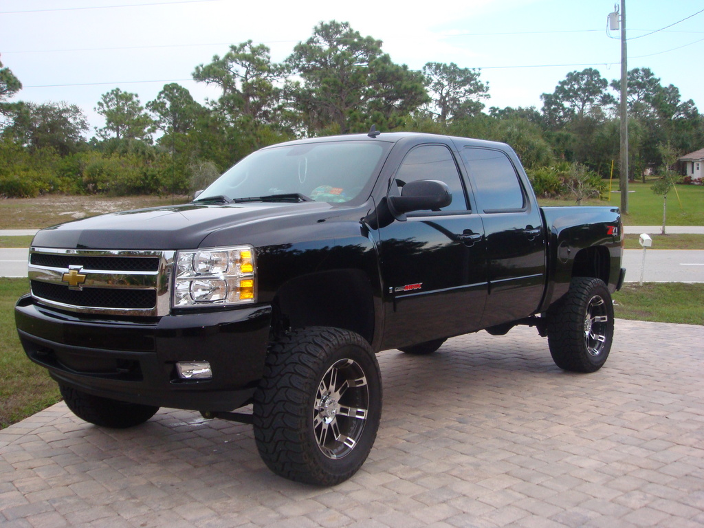 Chevrolet Silverado Max