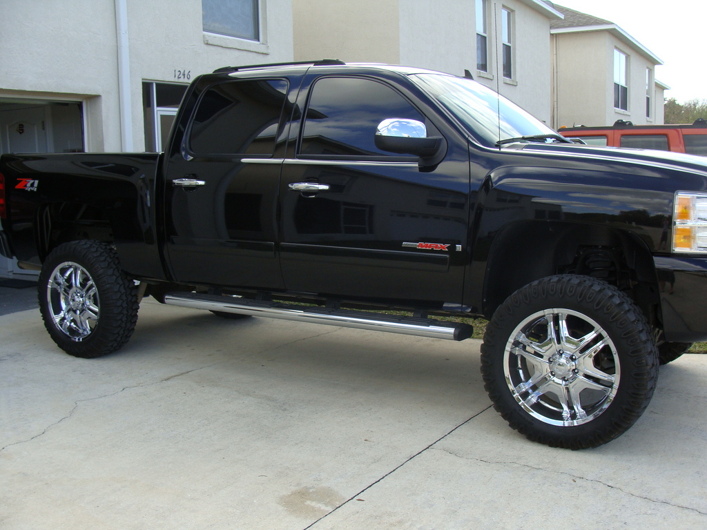 Chevrolet Silverado Max