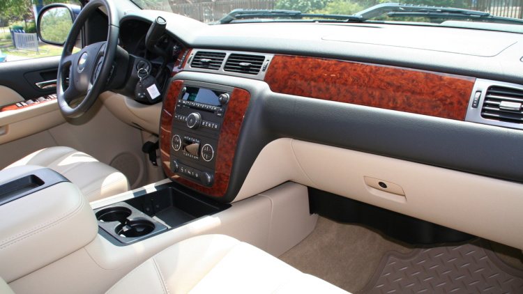 Chevrolet Silverado Max
