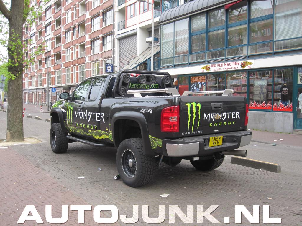 Chevrolet Silverado Monster Energy